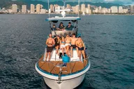 Waikiki Sunset Cruise thumbnail 2