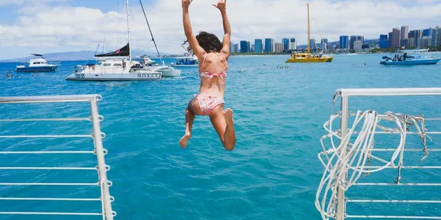 Waikoloa Catamaran Snorkel Sail with Lunch 3 hr - Image 2