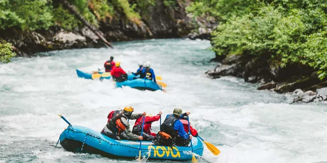 Hope Six Mile Creek Whitewater Rafting - Image 3