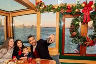 New York Holiday Jazz Yacht Cruise thumbnail 3