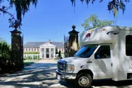 Charleston Boone Hall Plantation Tour with Transport thumbnail 4