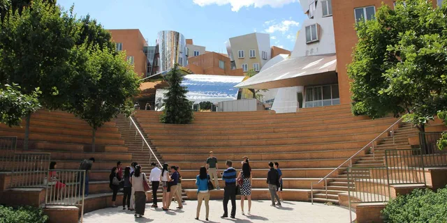 Cambridge MIT Public Tour - Image 6