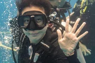 Honolulu Coral Reef Scuba Tour with Sea Turtles 4 hr thumbnail 5