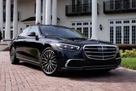 Honolulu Private Airport Transfer by Luxury Car thumbnail 4