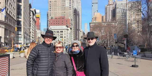 New York Flatiron Food, History, and Architecture Tour - Image 6