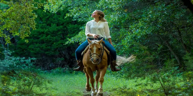 Waco Horseback Riding Tour with Cowboy Guide - Image 2