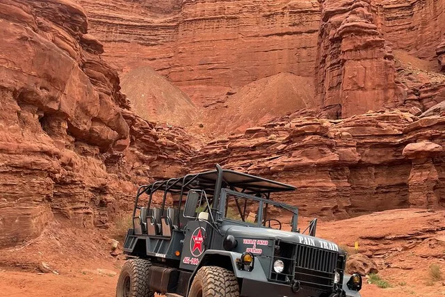 Moab Off-Road Guided Backcountry Tour - Image 1
