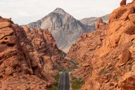 Las Vegas Valley of Fire Small Group Tour thumbnail 2