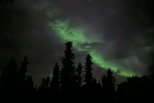 Alaska Hot Spring and Northern Lights Photography Tour - Image 4