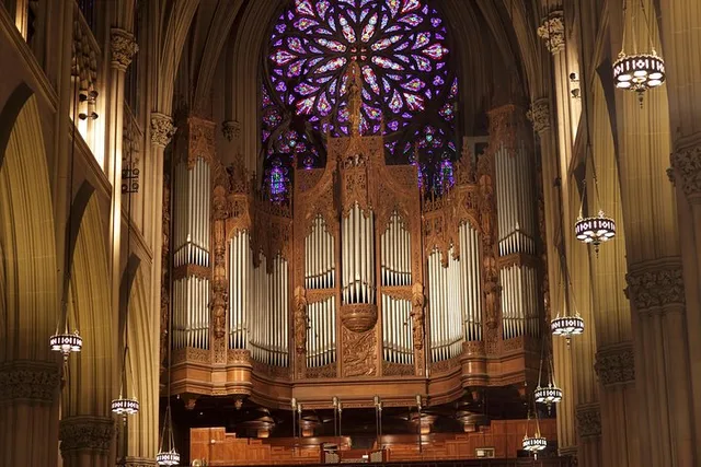 New York City Churches and Cathedrals Tour - Image 1