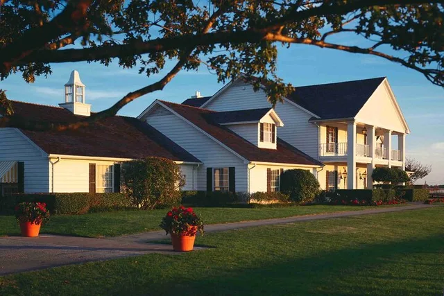 Dallas Southfork Ranch Tour - Image 2