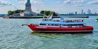 New York City Statue of Liberty Sightseeing Cruise