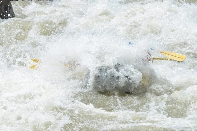 Cañon City Whitewater Rafting Adventure 4 hr - Image 5