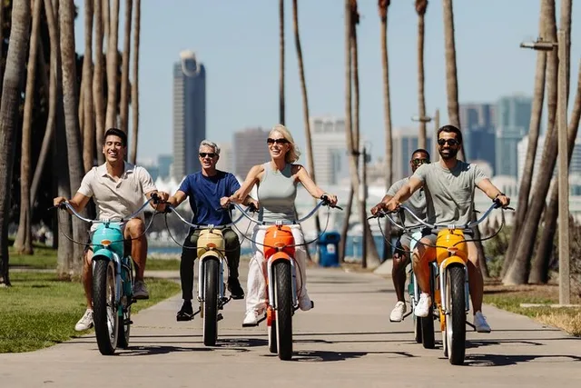 Coronado Beach Cruiser Experience - Image 4