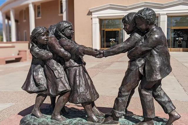 Santa Fe Scavenger Hunt Walking Tour - Image 3