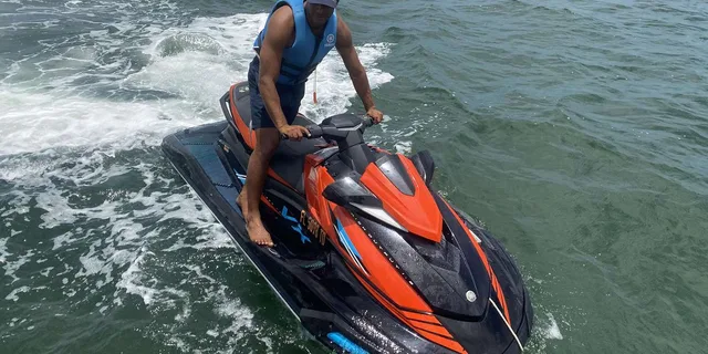 Miami Jet Ski Rental in Biscayne Bay - Image 4