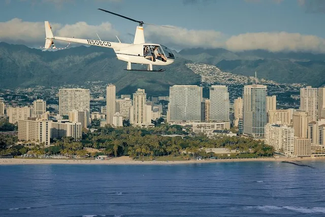 Honolulu Helicopter Tour - Image 2