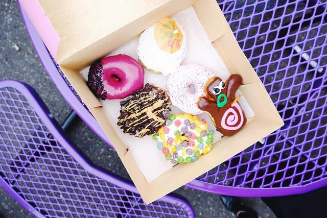 Portland Donut Walking Food Tour - Image 6