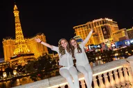 Las Vegas Strip Limo Tour with Photographer thumbnail 4