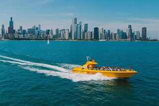 Chicago Speedboat Ride on Lake Michigan 30 Min
