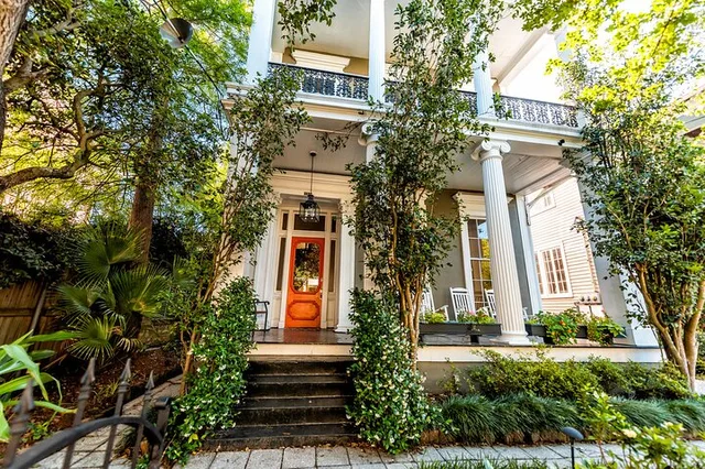 New Orleans Garden District History and Architecture Tour - Image 1