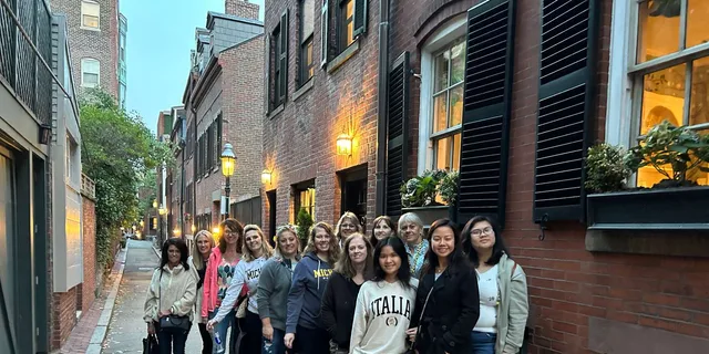 Boston Beacon Hill True Crime Walking Tour 2 hr - Image 5