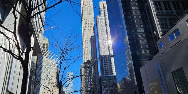 New York Wall Street and 9/11 Memorial Tour 2 hr - Image 6