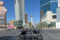 Las Vegas Hummer Tour: Strip, Desert & History thumbnail 2