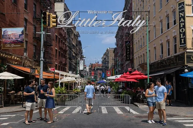 New York City Tour of Manhattan, The Bronx, Queens & Brooklyn - Image 6