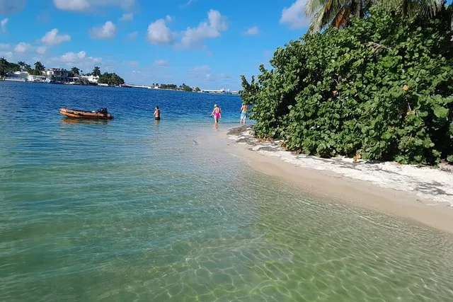 Miami Snorkeling Tour for Beginners - Image 3