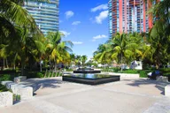 Miami Beach South Point Park Walking Tour 90 min thumbnail 5