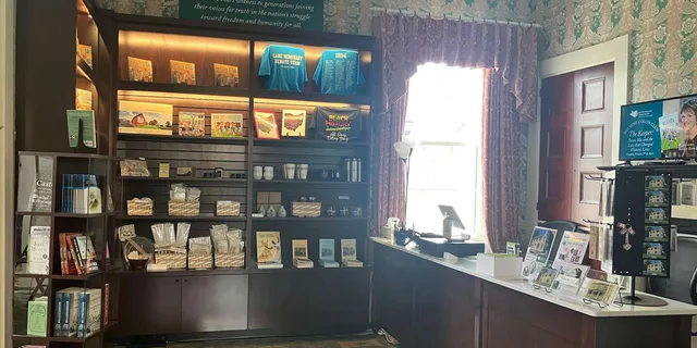 Cincinnati Harriet Beecher Stowe House Tour - Image 4