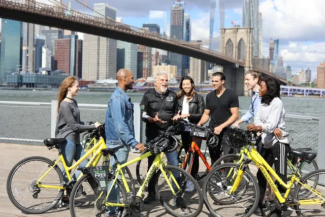 New York City Bike Tour of Lower Manhattan and Brooklyn Bridge - Image 2