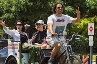Austin Pedicab City Tour 1 Hour thumbnail 1
