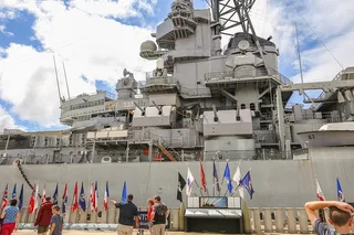 Pearl Harbor Arizona & Missouri Battleship Tour