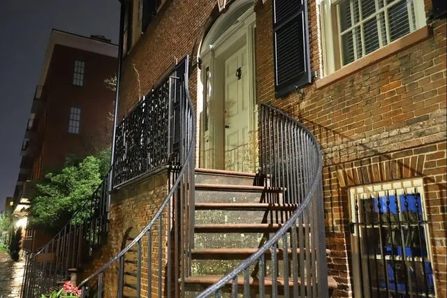 Savannah Walking Ghost Tour - Image 6