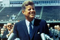 Dallas JFK Assassination Tour: The Sixth Floor Museum thumbnail 5