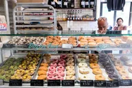 Chicago Donut Tour in Downtown - 2 hr thumbnail 1