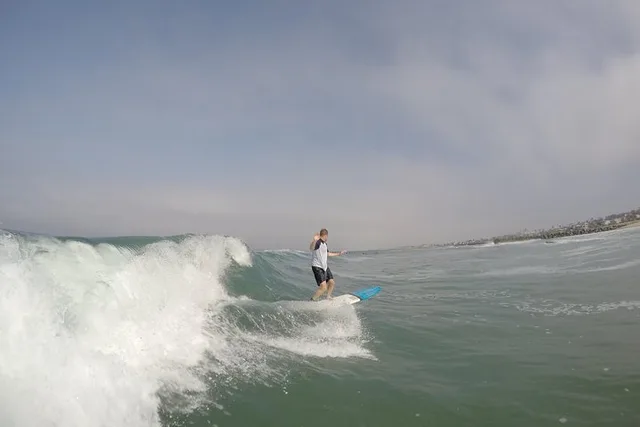 Newport Beach Surf Lesson - Image 1
