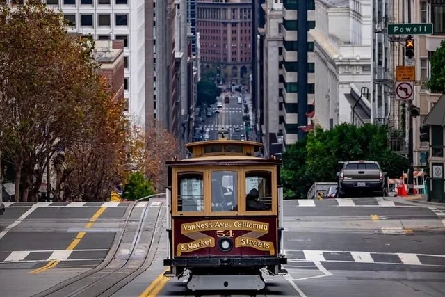 San Francisco Airport Pickup and Sightseeing Tour 4 hr - Image 4