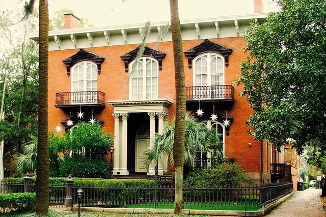 Savannah Historical Walking Tour 2 Hr - Image 6