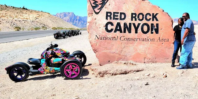 Las Vegas Red Rock Canyon Private Trike Tour - Image 5