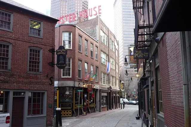 Boston Sightseeing Driving Tour - Image 5