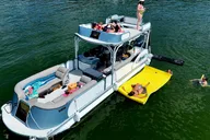 Nashville Private Boat Rental on Percy Priest Lake thumbnail 4
