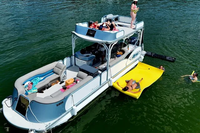 Nashville Private Boat Rental on Percy Priest Lake - Image 4