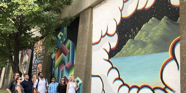 Chicago Street Art Tour in West Town 1.5 hr - Image 3