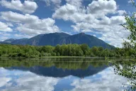 Seattle Waterfalls & Hiking Tour thumbnail 3