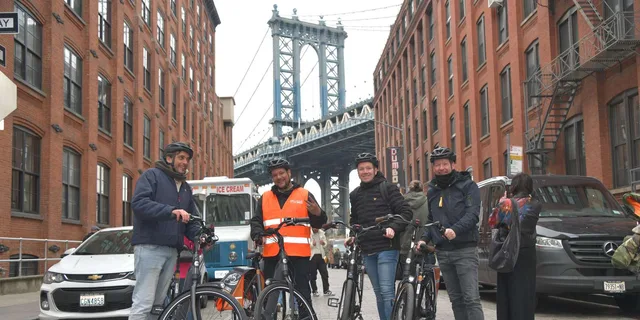 New York City Downtown Bike Tour - Image 5