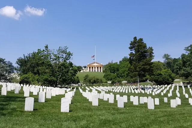 Arlington National Cemetery Walking Tour - Image 1