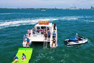 Miami Water Adventure with Drinks and Jet Skis thumbnail 3